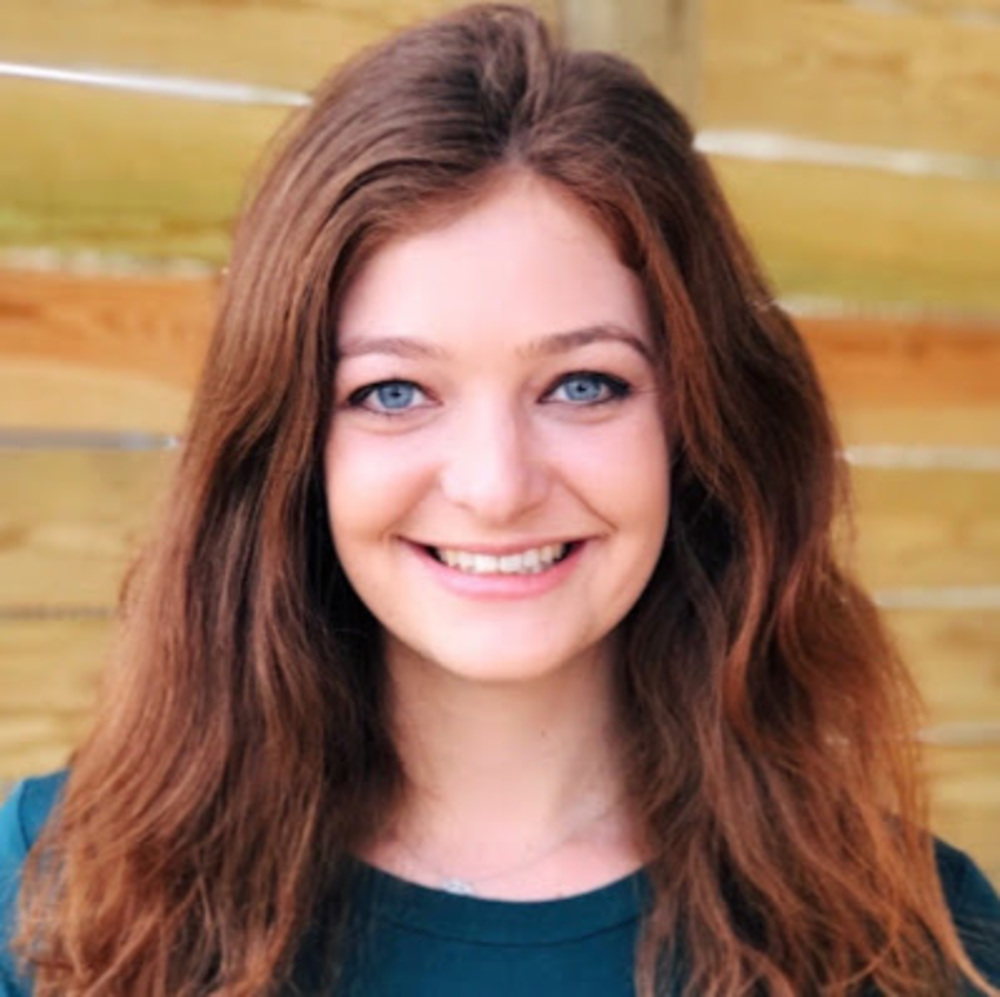 Meet your Posher, Ellie
